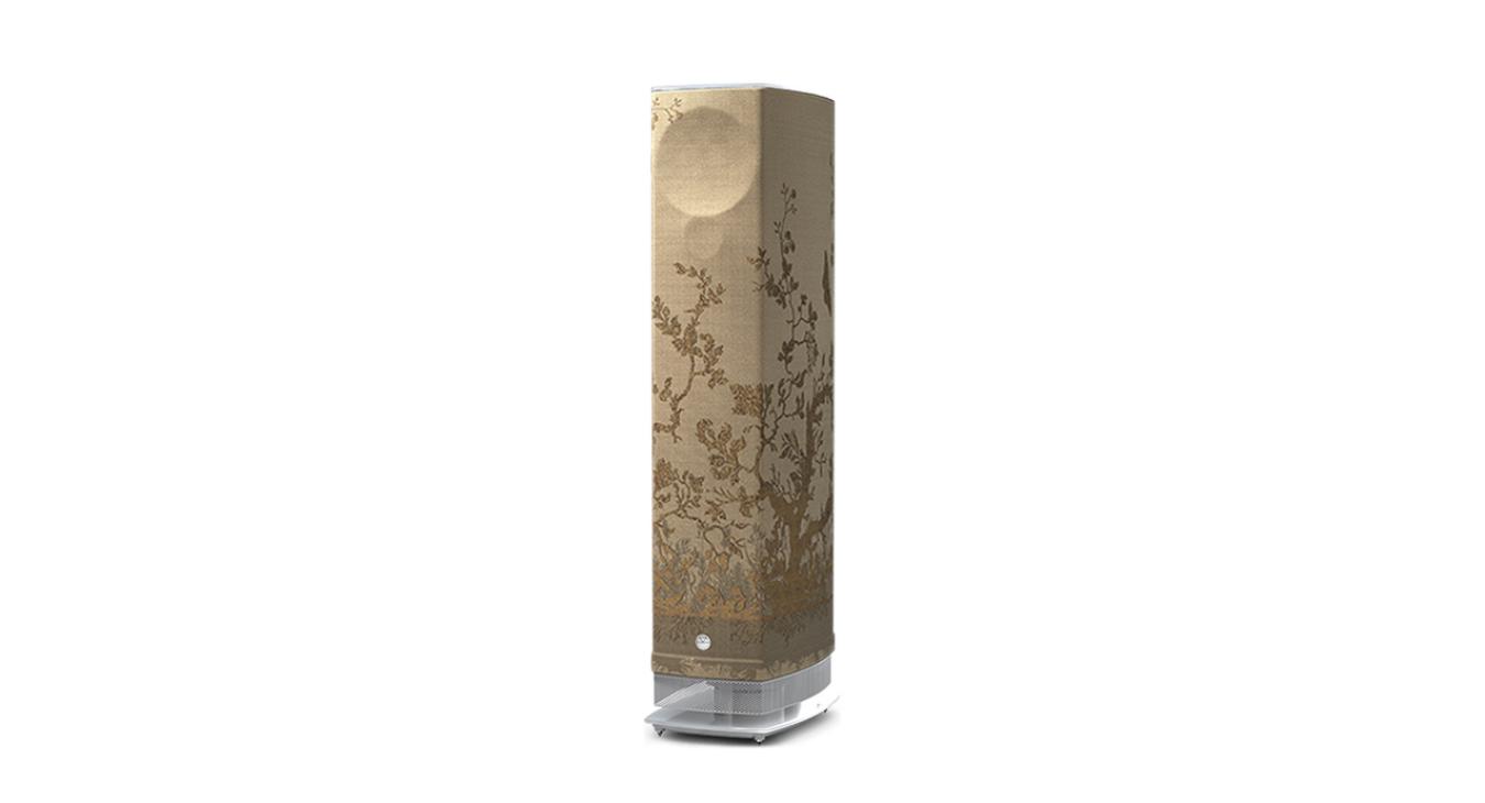 Linn Series 5 530 Exakt Active Loudspeaker in butterscotch birdbranch with a white base